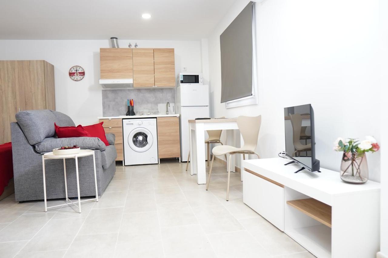Apartamentos Turísticos San Miguel Arcángel, S.L. San Roque  Esterno foto